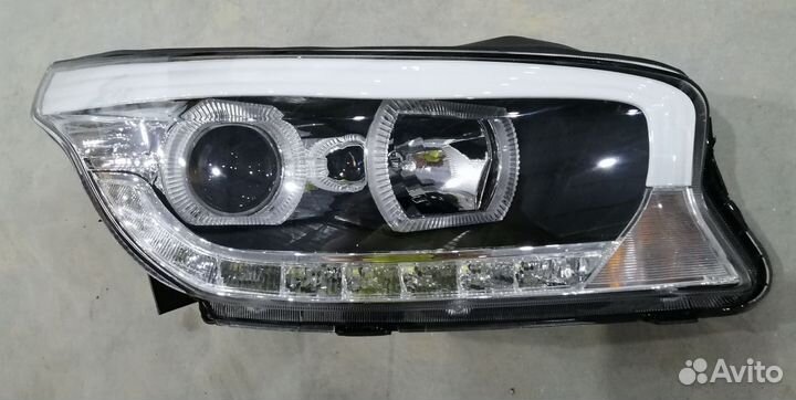 Фара правая 41212000G02 для Laville hawtai