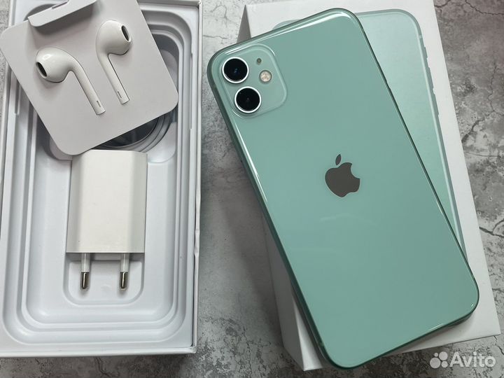 iPhone 11, 64 ГБ
