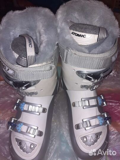 Горнолыжные ботинки atomic23,5-24,0 (на36размер)
