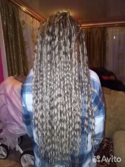 Афрофея вплетаю и плету