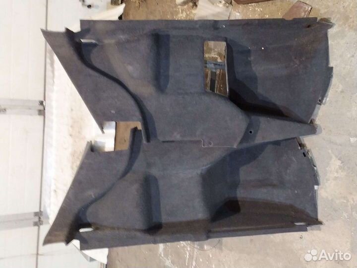 Обшивки багажника Мерседес Е211