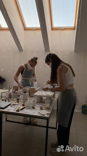 Мастер-класс по эпоксидной смоле в студии