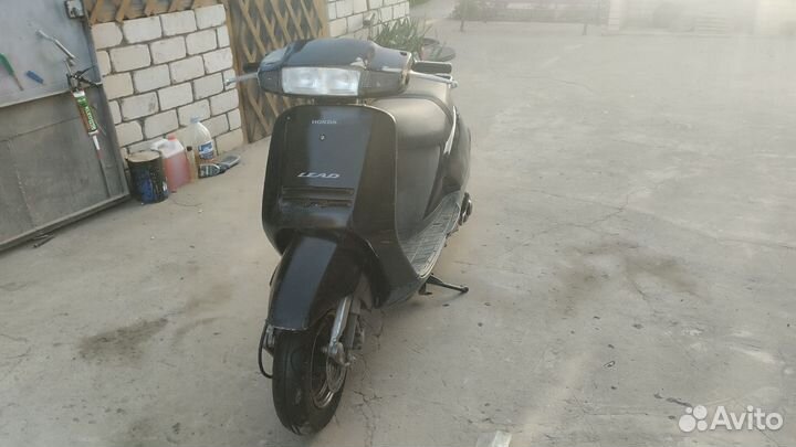 Скутер Хонда