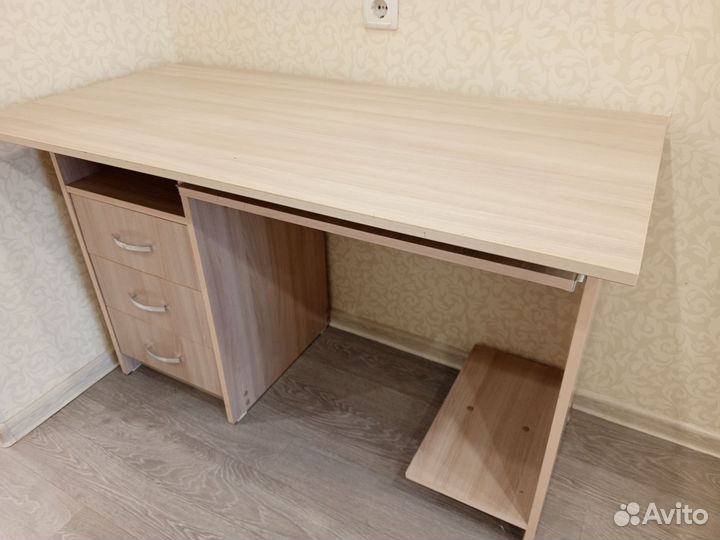 Компьютерный стол бу