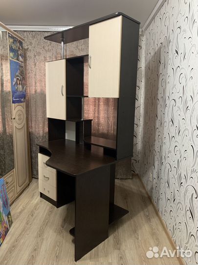 Стол для школьника