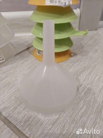 Воронки пищевые разного диаметра