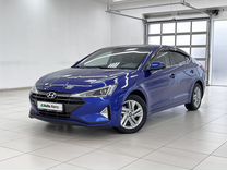 Hyundai Elantra 2.0 AT, 2019, 76 458 км, с пробегом, цена 1 777 000 руб.