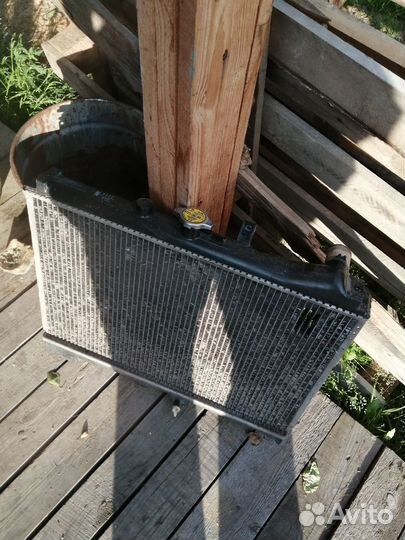 Радиатор охлаждения Мазда Бонго трак 2WD