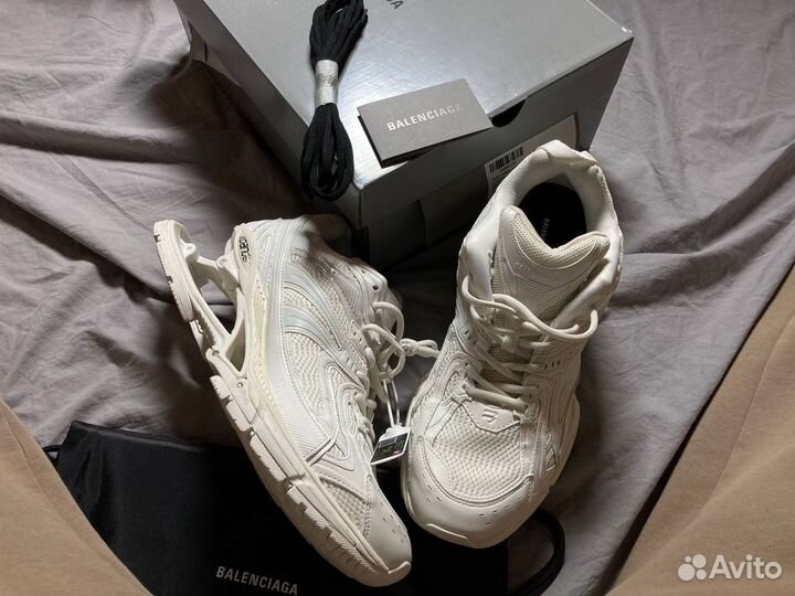Balenciaga xpander на руках 37-45