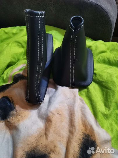 Чехол кпп и ручника комплект