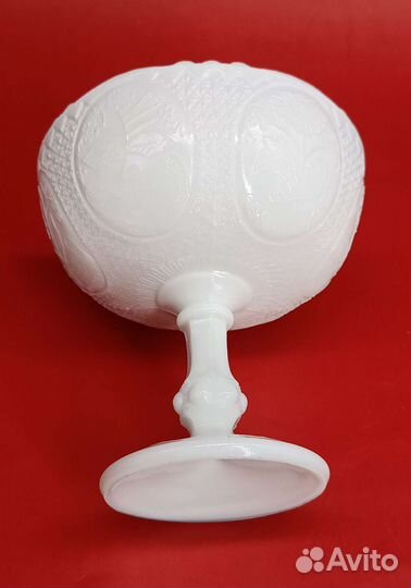 Молочное стекло. Вазочка. Креманка. Конфетница