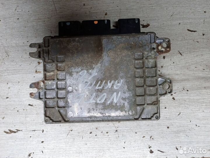 Блок управления двигателем Nissan Note E11
