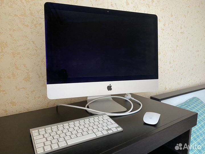 Apple iMac 21,5. 2013 года, 1 тб