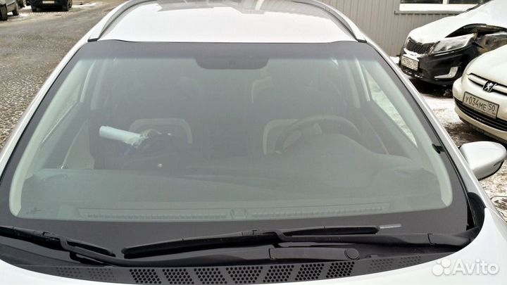 Лобовое стекло kia ceed + установка