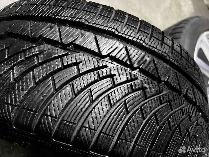 Michelin Pilot Alpin 235/35 R19