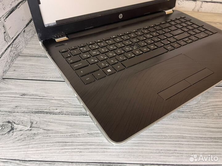 Игровой ноутбук AMD Radeon 520 2 гб