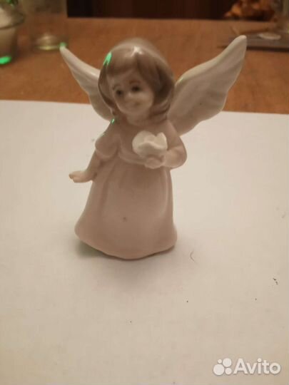 Статуэтка ангел