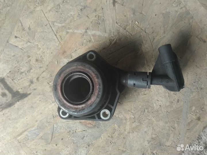 Выжимной подшипник Форд Фокус 2