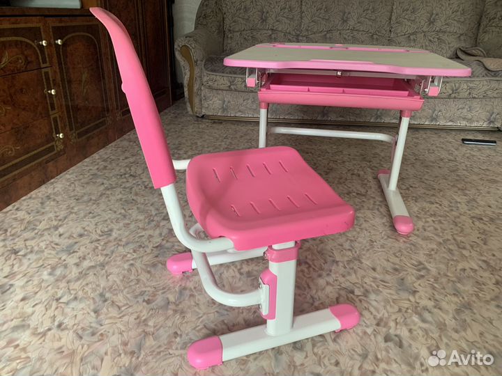 Растущая парта и стул