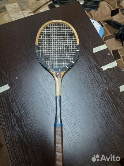 Ракетка для большого тенниса