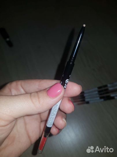 Карандаш для бровей rimmel 001