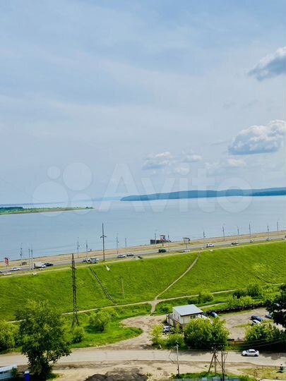 Своб. планировка, 68 м², 15/18 эт.