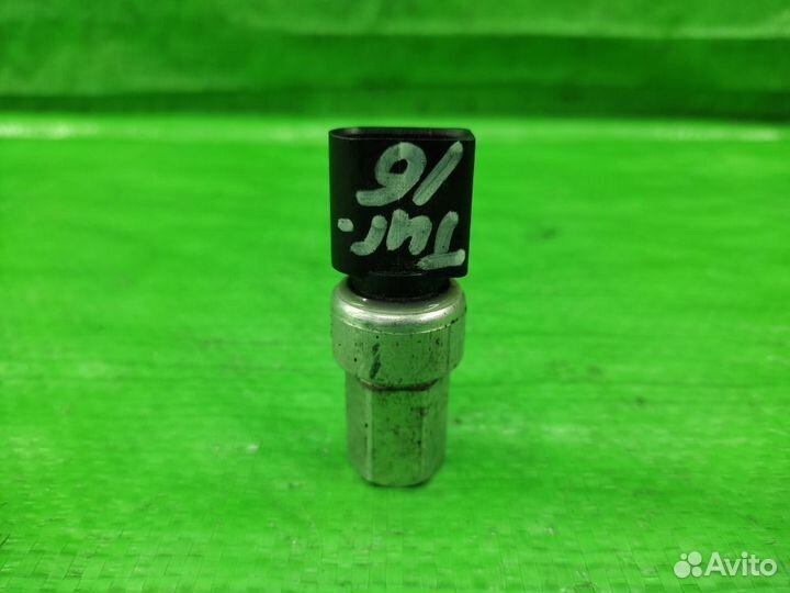 Датчик кондиционера Touareg/Transporter/Golf и др