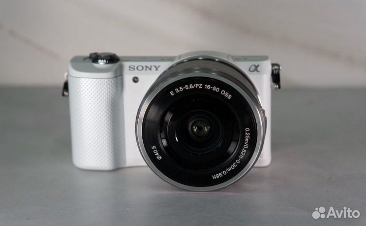Фотоаппарат sony alpha 5000 + комплект