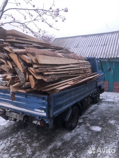 Продам дрова горбыль долготьём, клён колотый