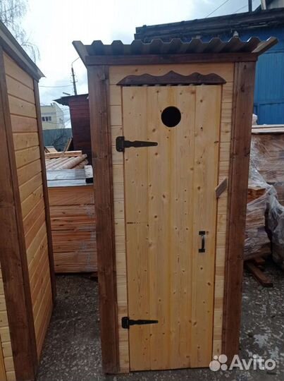 Дачный туалет. Колодец домик