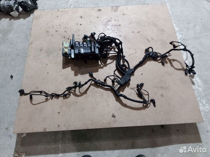 Проводка двигателя на бмв 5 G30/31 2019r