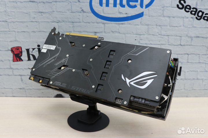 Видеокарта asus ROG Strix 1080ti 11gb