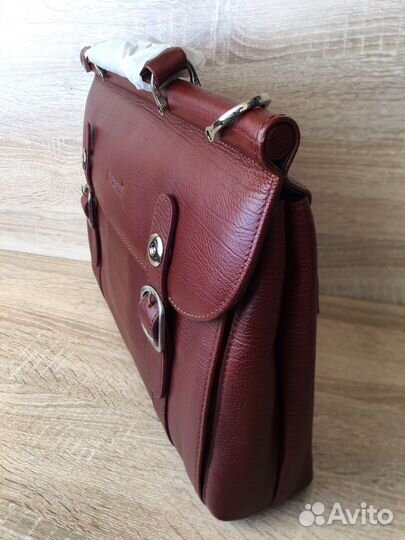 Портфель из натуральной кожи