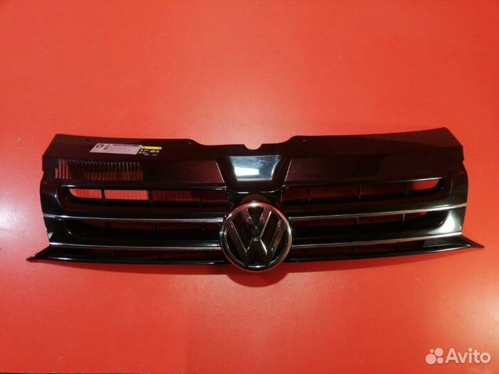 Решетка радиатора Volkswagen Transporter SGB caab