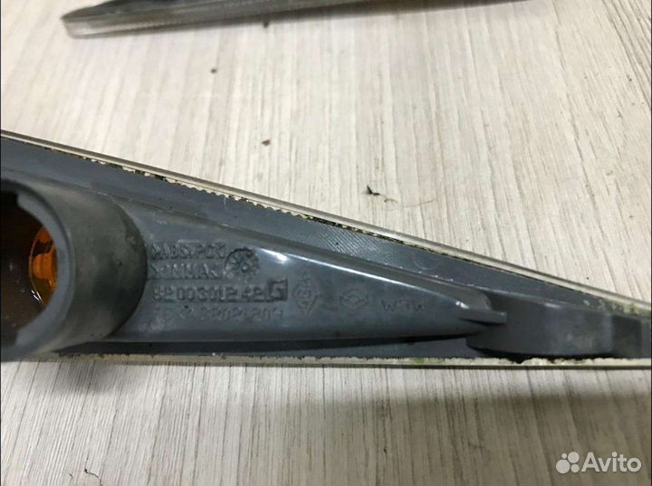 Повторитель поворотников renault megane II