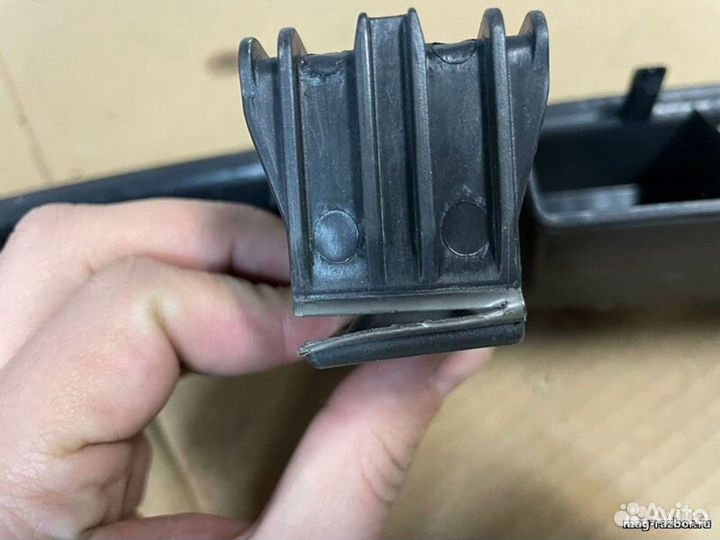 Накладка Volkswagen Polo VI багажника