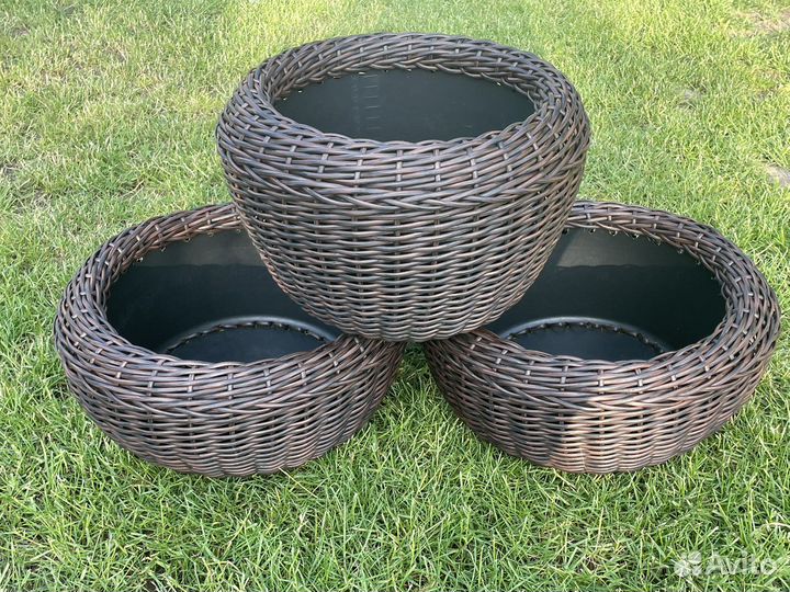 Кашпо из ротанга