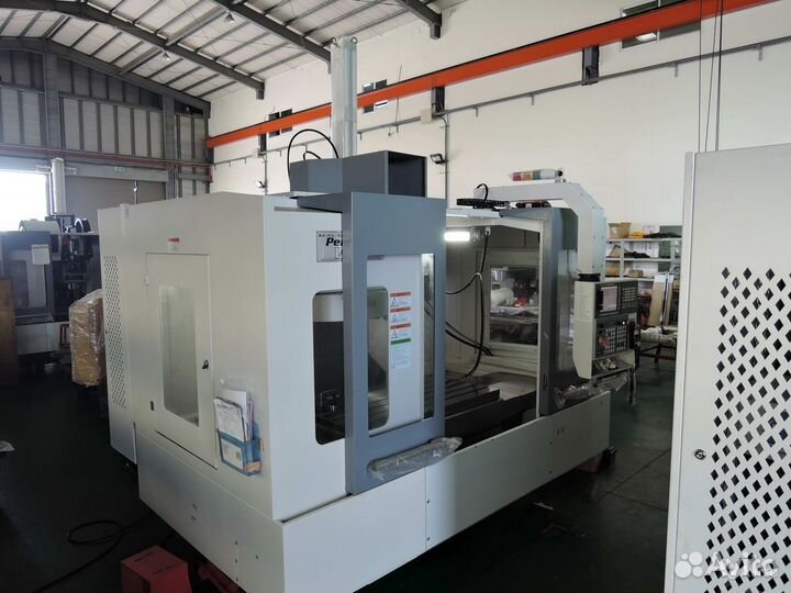 V4.5. Вертикально-фрезерный обрабатывающий центр