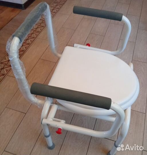 Стул туалет для пожилых и инвалидов