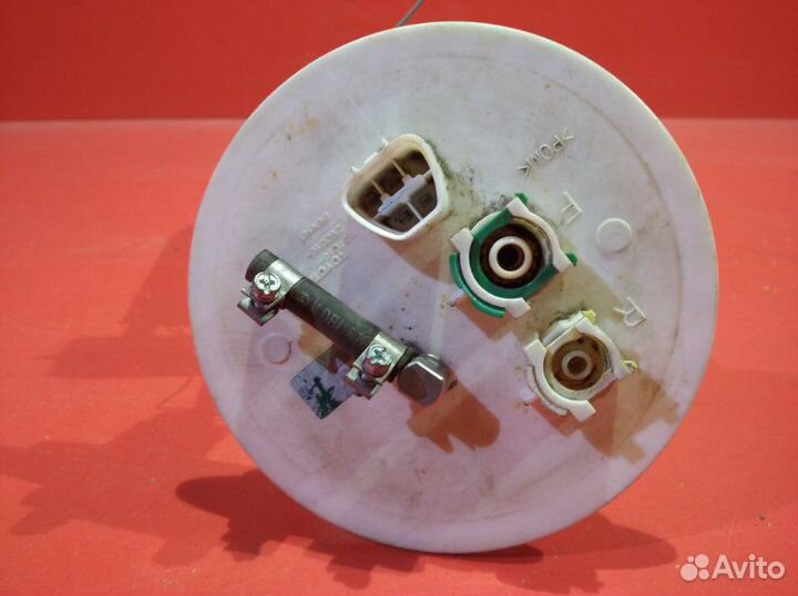 Топливозаборник Toyota Hilux Pick Up KUN25 2KD-FTV