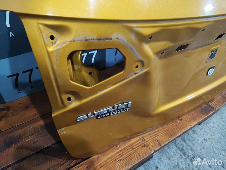 Крышка багажника Suzuki Vitara 2 14-22 Б/У Оригинал