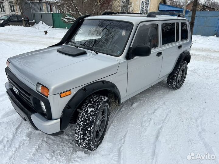 LADA 4x4 (Нива) 1.7 МТ, 2004, 11 700 км