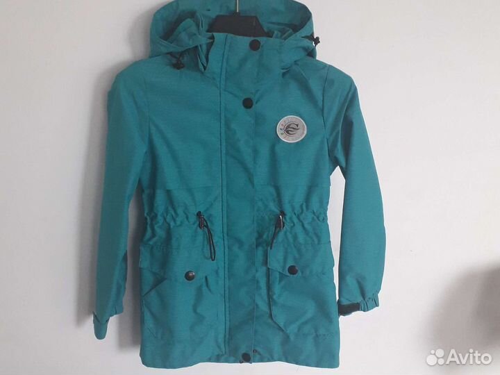 Ветровка для девочки