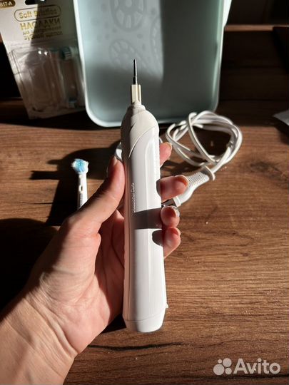 Зубная щетка Braun Oral-B 800 Sensi UltraThin