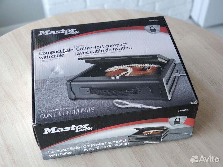 Сейф взломостойкий переносной