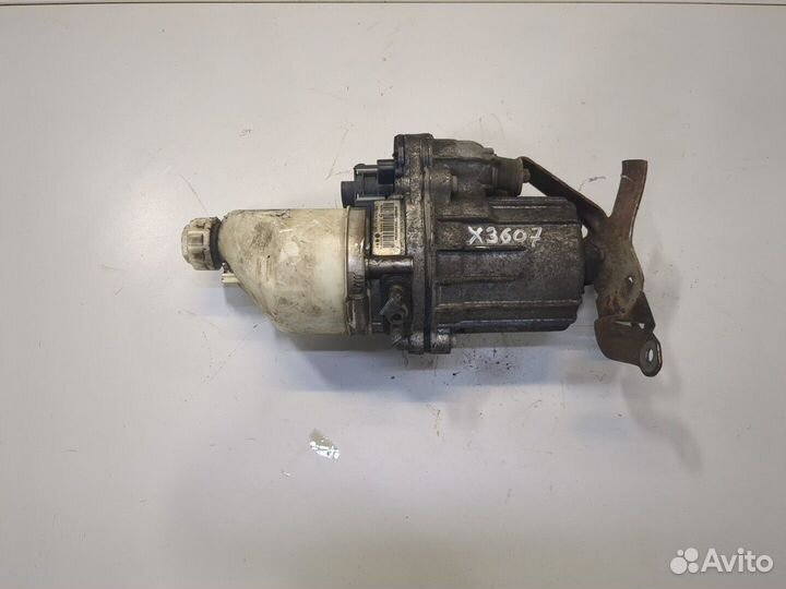 Насос усилителя руля Opel Zafira B, 2012