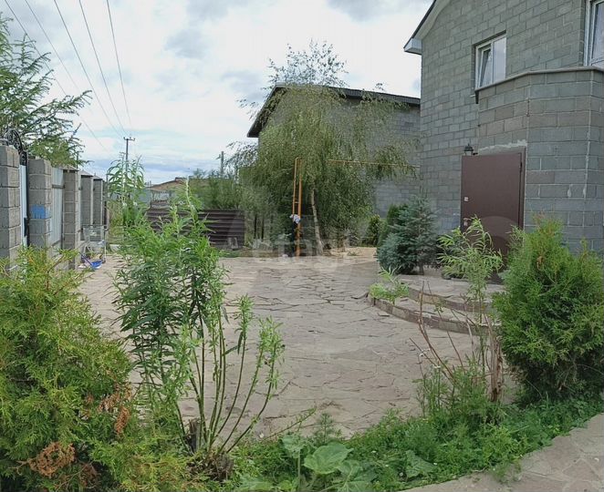 Дом 216 м² на участке 7 сот.