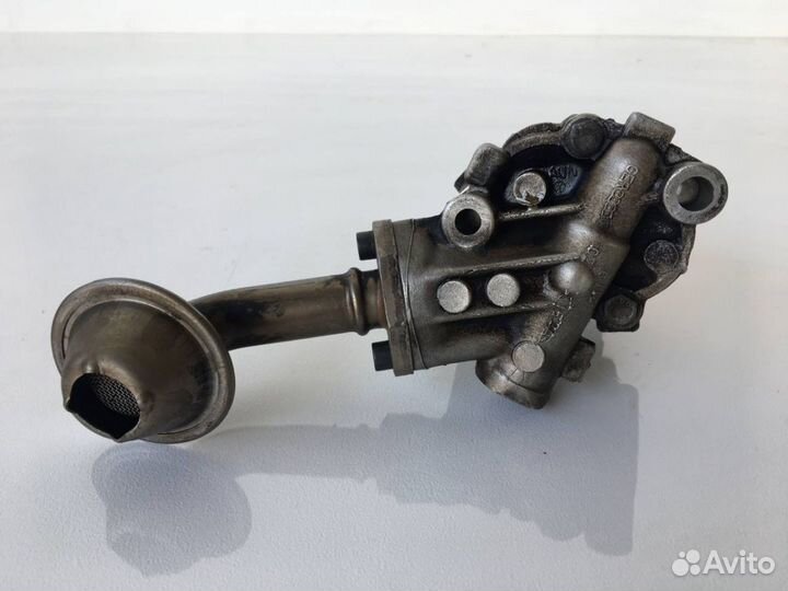 Насос масляный Volkswagen Passat 2Е,2л,бензин
