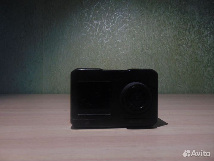 Экшн камера Digma Dicam 420