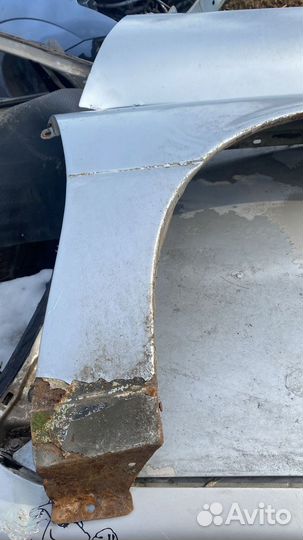 Передние крылья Опель Вектра А